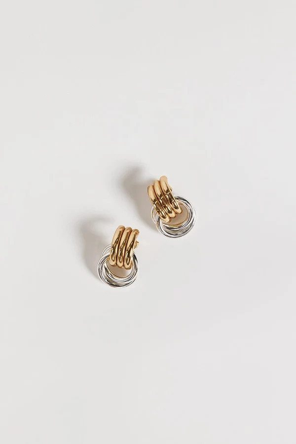 HEAVEN MAYHEM MINI KNOT MIXED EARRING | DISSH