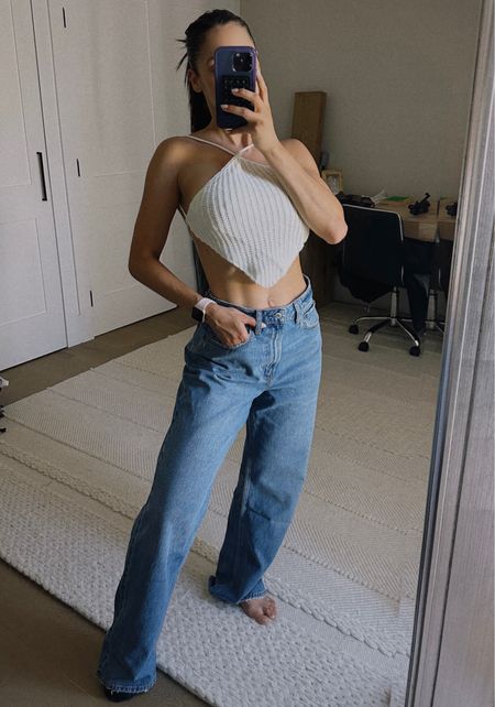 New Abercrombie jeans and Amazon knit top  wearing 27 long in jeans #abrecrombie #amazon #amazonfinds #amazonfashion 