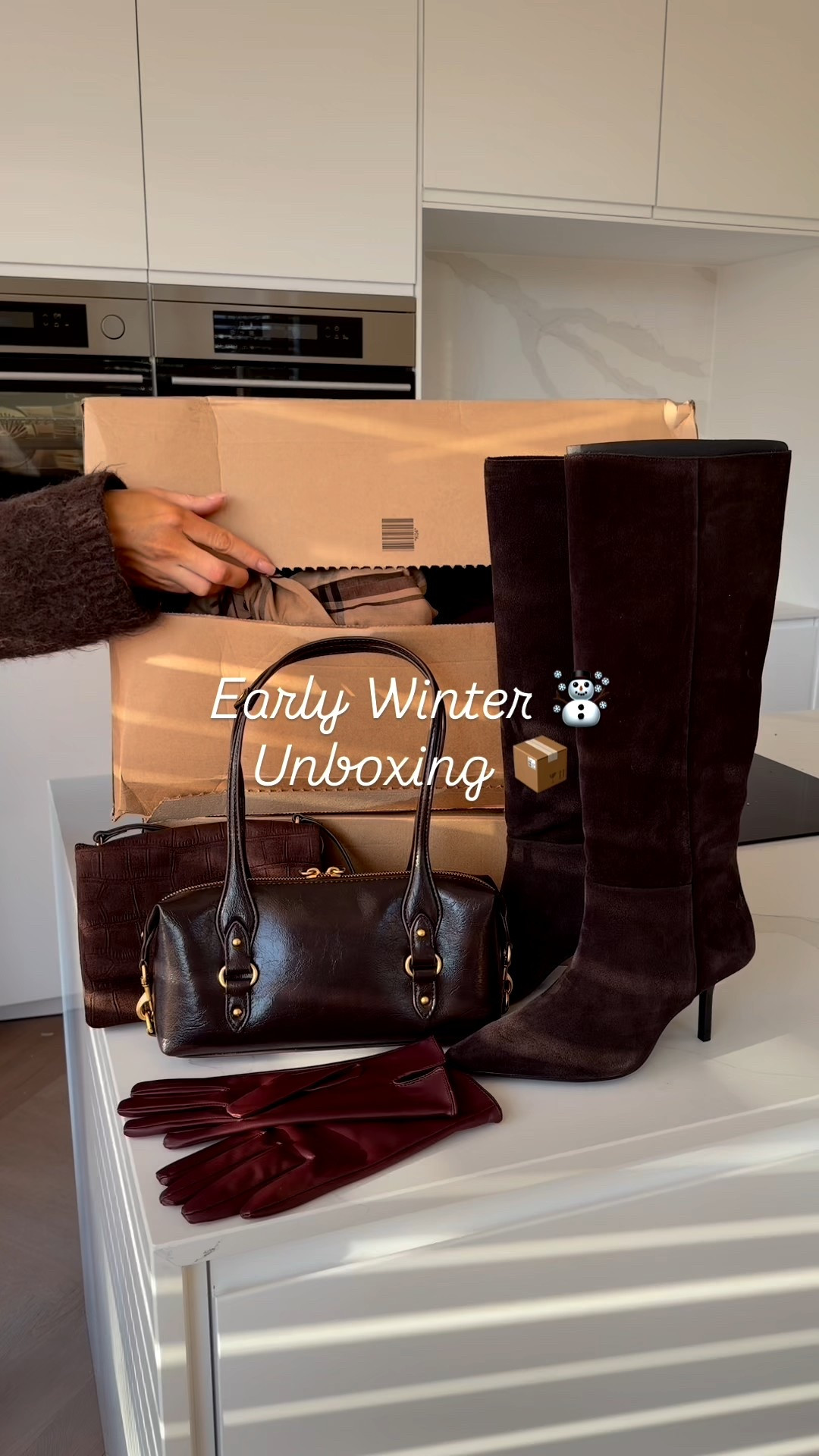 Early winter, but make it elevated 🤎
Temperatures are still mild so did an order with a mixture of different textiles and styles. Hope you like! ✨❄️

Like this post to save it to your favourite folder and come back later to shop.

Keywords:
early winter outfits, winter unboxing, brown winter outfit, neutral winter look, cosy winter style, faux fur coat, winter boots, brown boots, layered winter outfit, matching set, knitwear winter, winter basics, elevated casual, chic winter outfit, timeless wardrobe, capsule winter wardrobe, winter fashion inspiration, neutral tones outfit, cold weather outfit, winter essentials

#LTKSeasonal