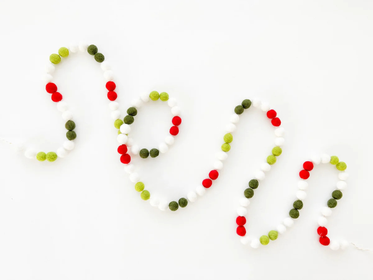 Traditional Red & Green Mini Felt Ball Garland | Pearl & Jane