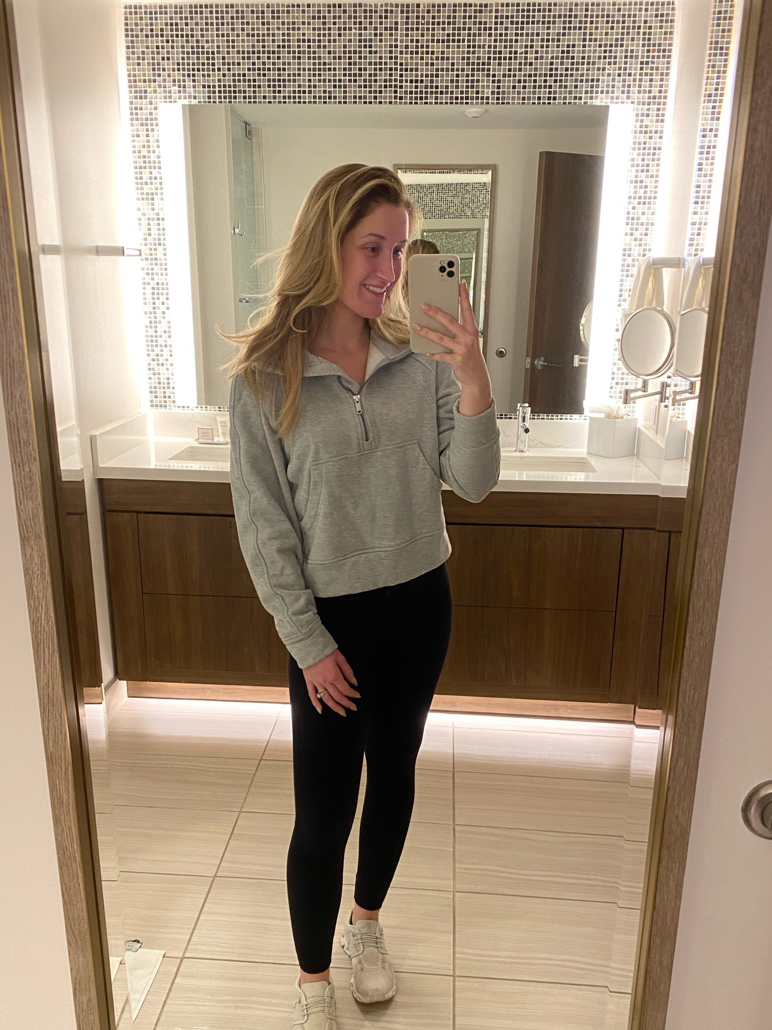 Stayed in the city this weekend! My travel staples!

Lululemon align
Cropped sweatshirt
Oncloud

#LTKfindsunder50 #LTKfitness #LTKtravel