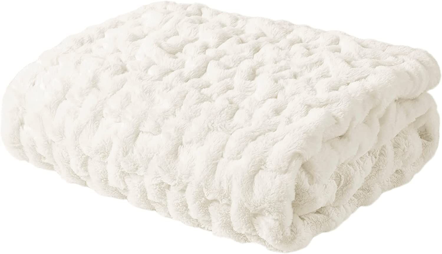 Amazon.com: Madison Park Ruched Fur Luxury Throw Premium Soft Cozy Brushed Long Faux Fur For Bed,... | Amazon (US)