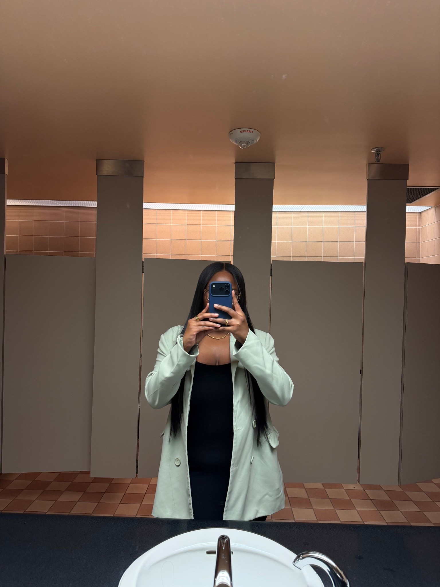 styled my shapewear black maxi dress with a tapered blazer for a more work appropriate look 🤏🏾

#LTKcanada #LTKworkwear #LTKstyletip