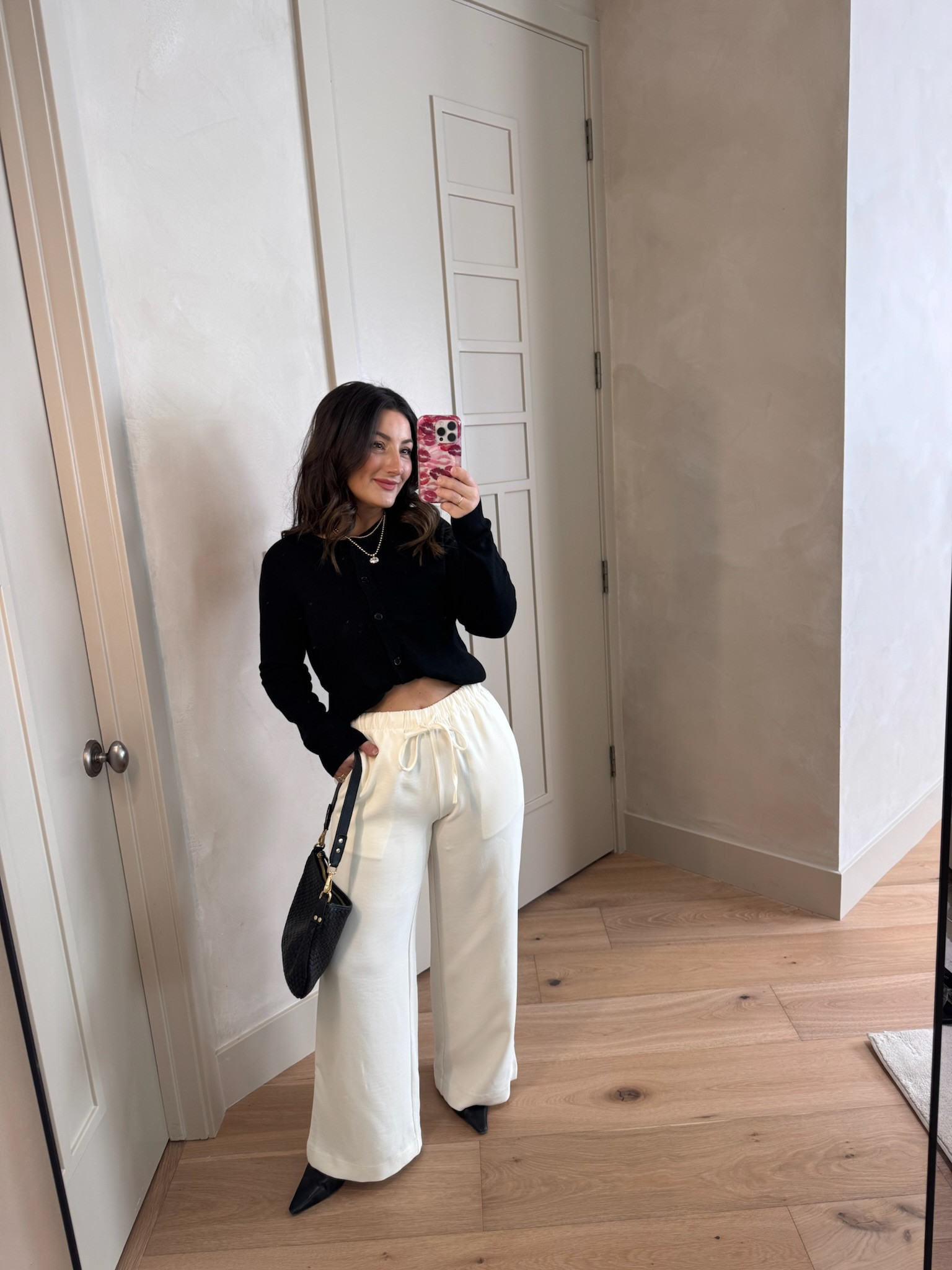 Effortless look! Cardigan paired with white pants! 

I’m 5’0” 140lbs wearing a size small 27.5” inseam in the pants and size small in the cardigan 

Petite friendly fashion

#LTKootd #LTKSaleAlert #LTKPetite