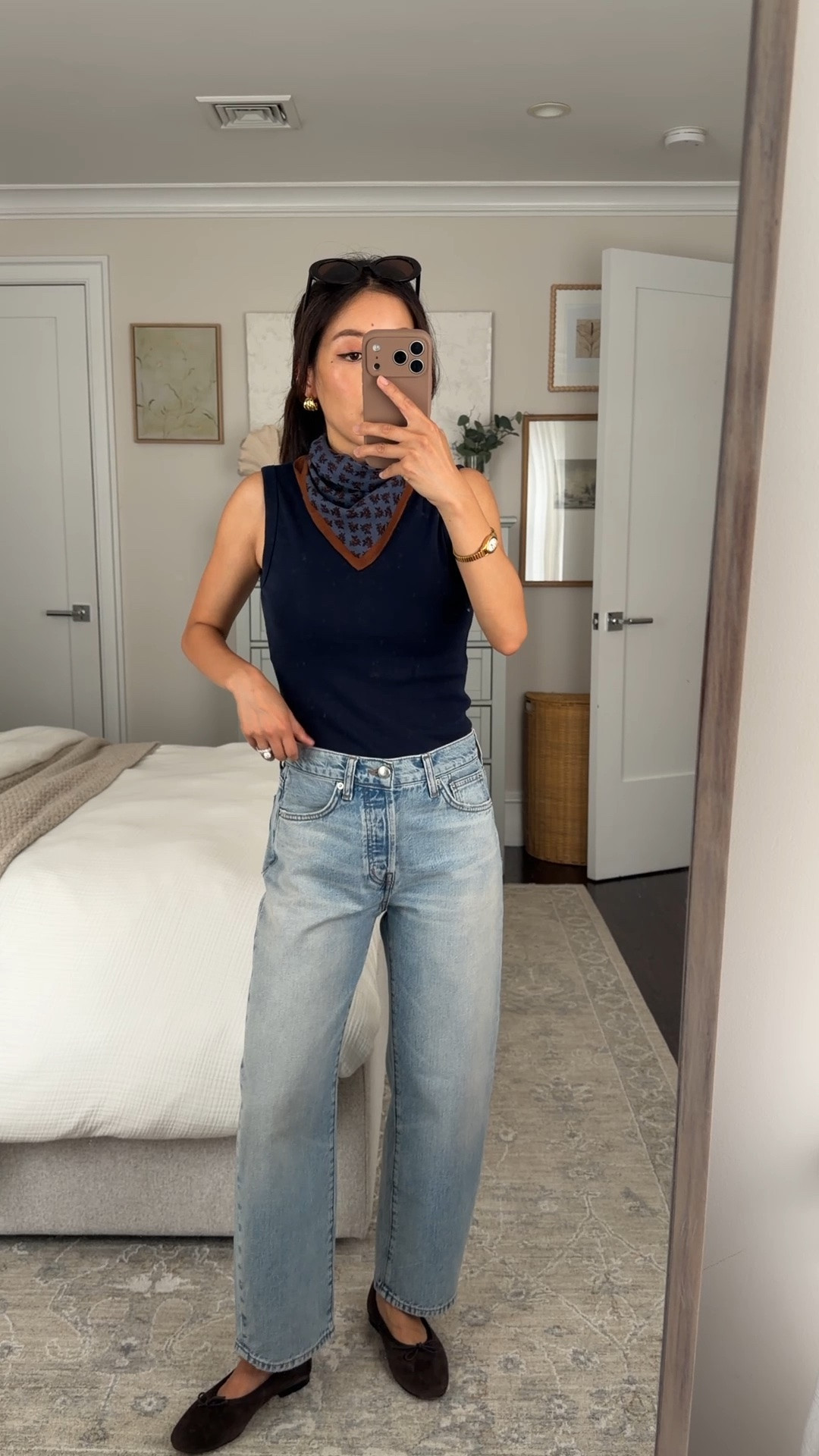 Last day for code LTK20. Size info below!
• Trying on a new Madewell Barrel leg jeans 24 short, mid-rise relaxed fit, perfect length for petites 
• soft Cotton shell tank XXS 
• Cotton bandana 
• old ballet flats 5.5, linked similar 
• Oval sunglasses 

Petite friendly jeans, easy mom outfit, summer outfit

#LTKPetite #LTKootd #LTKmomlife