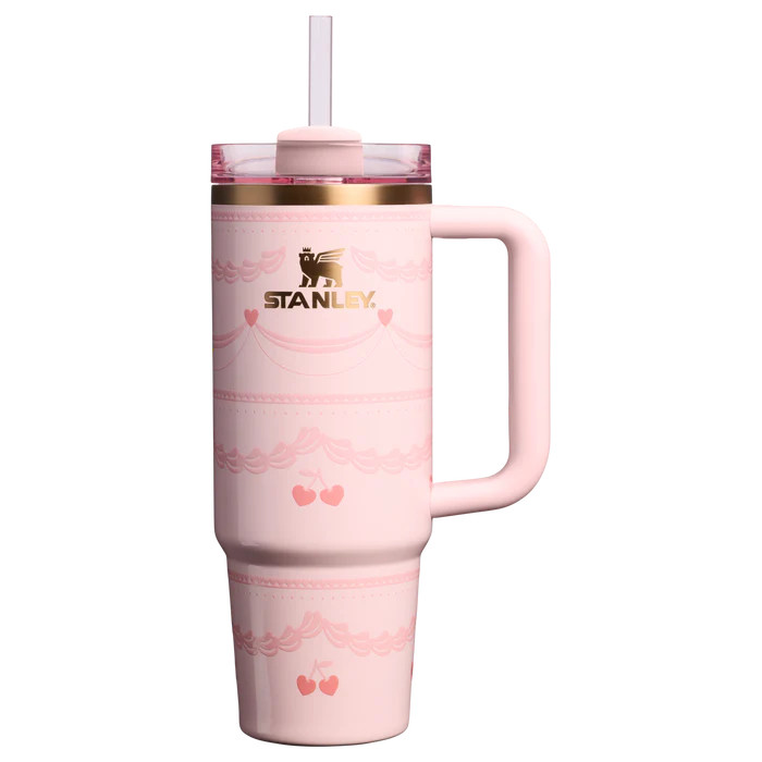 The Valentine's Day Quencher H2.0 Flowstate™ Tumbler | 30 OZ | 0.88 L | Stanley 1913 (CA)