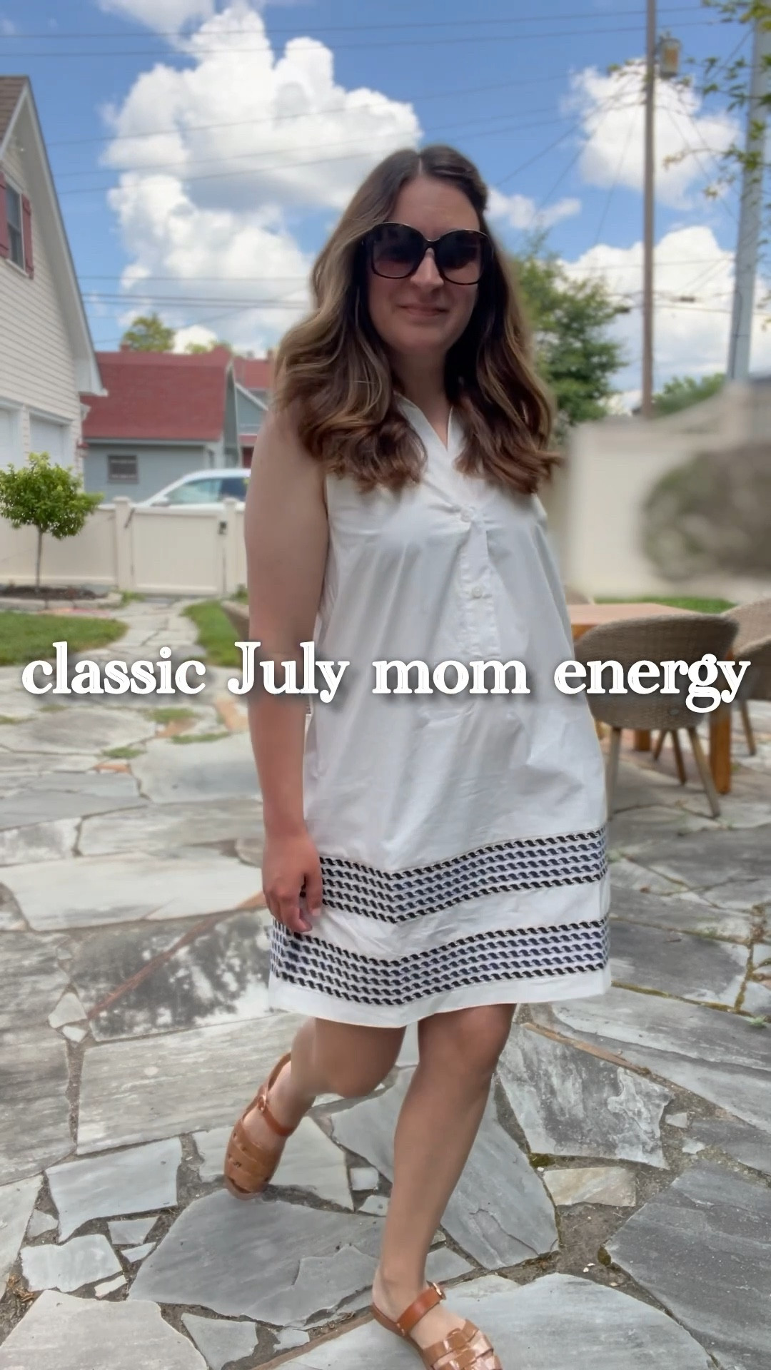 Premiering the second dress out of my recent Tuckernuck summer dress haul! How adorable is this classic, sleeveless white collared dress? And the detail around the bottom is little waves #momoutfit #summerdress #tuckernuck

#LTKSeasonal