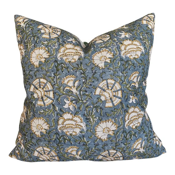 Nisa Pillow Cover in Lush // Modern Farmhouse Decor Pillow // | Etsy | Etsy (US)