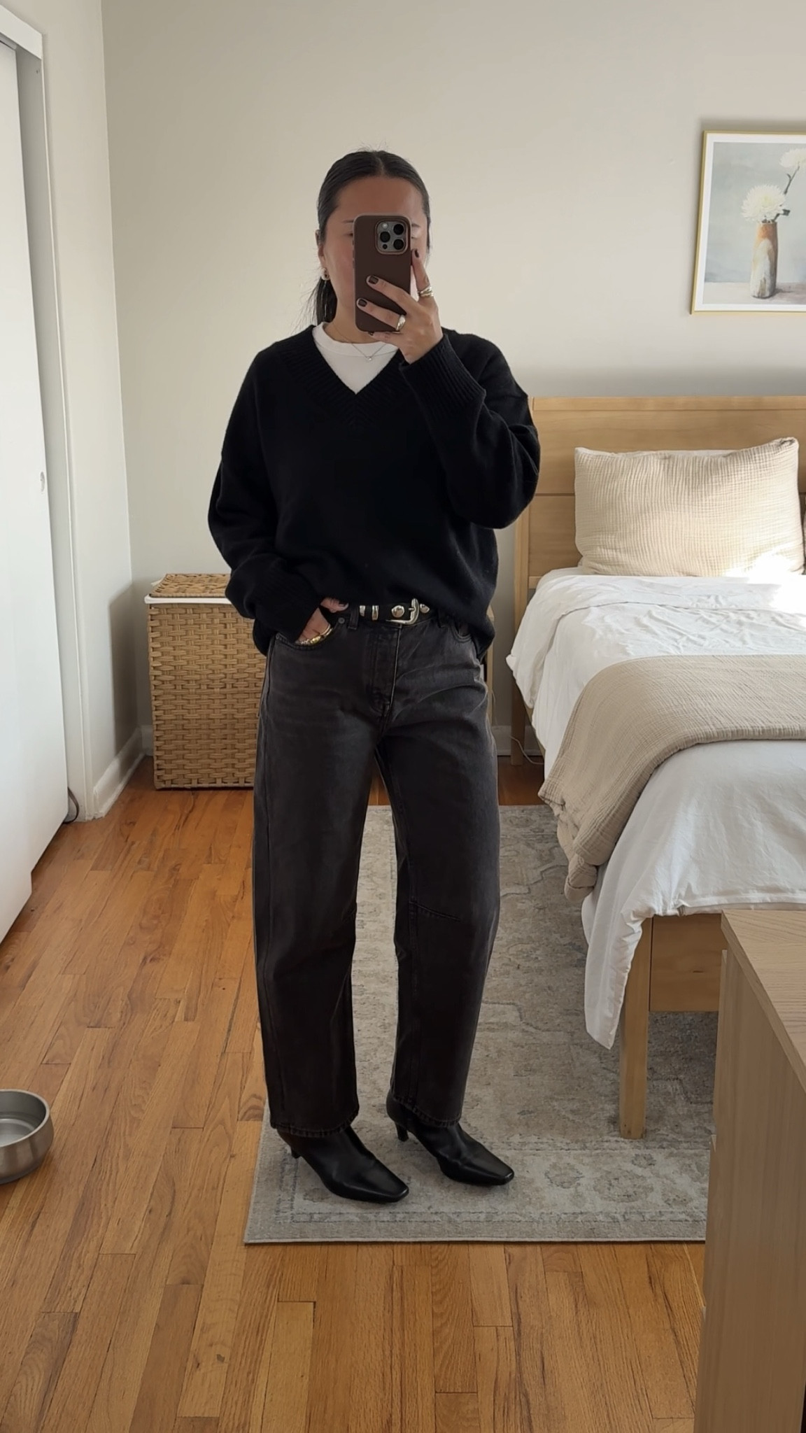 Sweater: size small
Jeans: size 26
Boots are old Tony Bianco