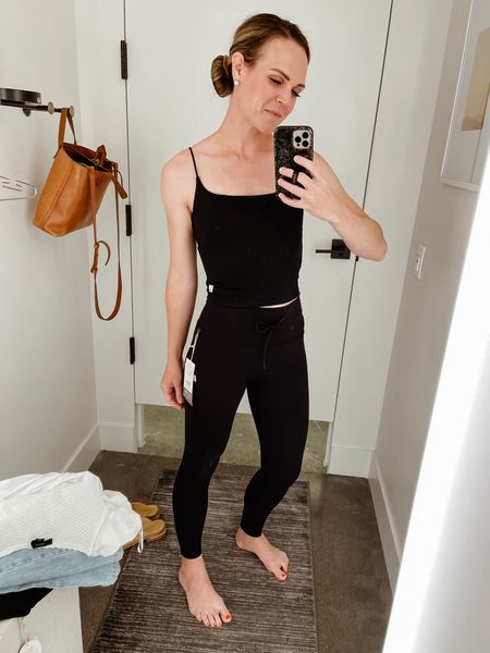 Popped into Vuori and found my new favorite workout pieces! The Daily Legging and Lux Crop. Wearing a small in both. 

#LTKfitness #LTKfindsunder100