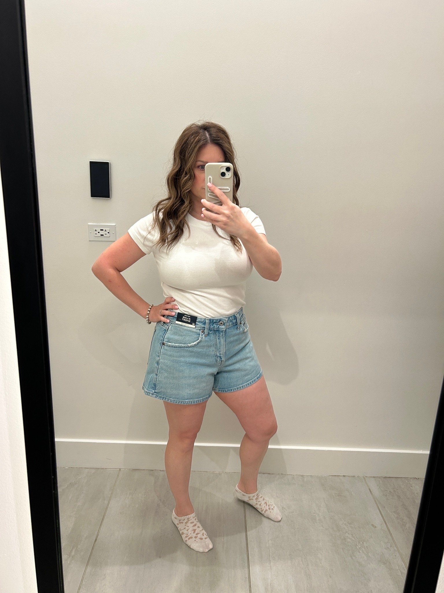 Abercrombie shorts size 28/6

#LTKxAbercrombie #LTKPetite #LTKOver40