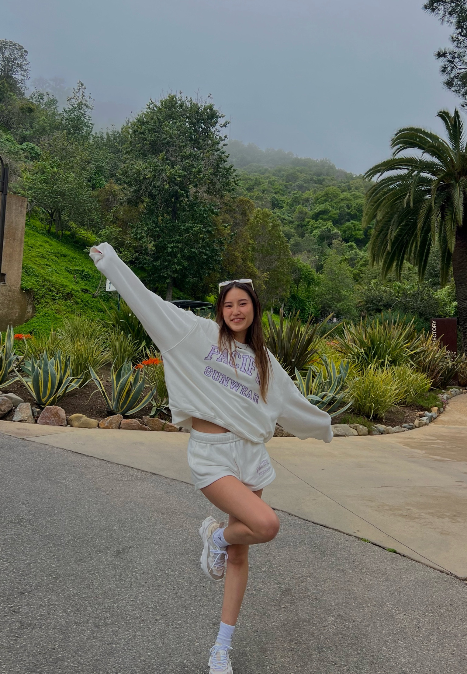 little weekend getaway🏝️🌺✨🤍

#LTKunder50 #LTKtravel #LTKfit