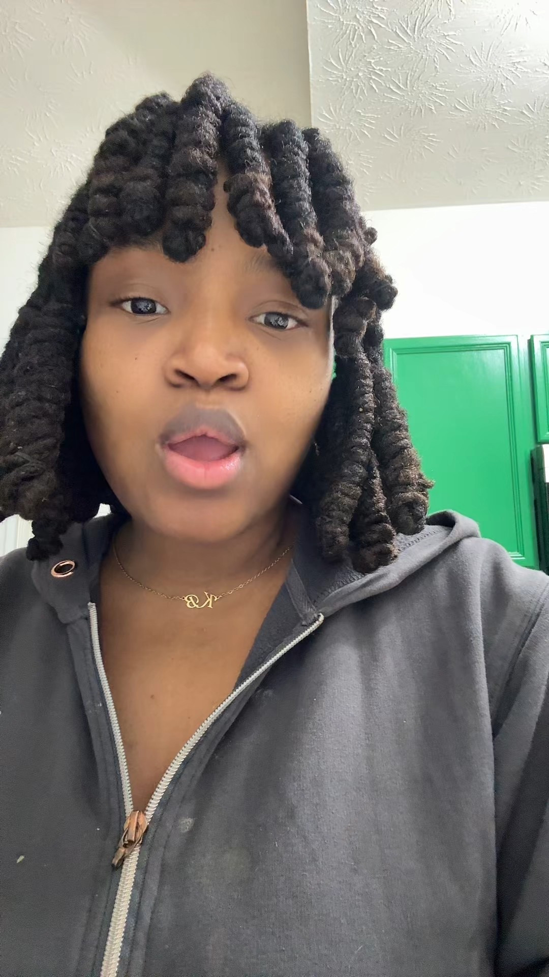 Soursop Bitters — Day 8 of 30 🌿
Still showing up, still staying consistent. This challenge is about supporting my gut, listening to my body, and building daily wellness habits that actually last. One day at a time and trusting the process.

#SoursopBitters #Day8 #30DayWellnessChallenge #GutHealthJourney #HerbalWellness #NaturalHealth #DailyConsistency #WellnessRoutine #HealthReset #HolisticLifestyle #JuicingWithPriiincesss

#LTKselfcare #LTKBeauty #LTKmorningroutine