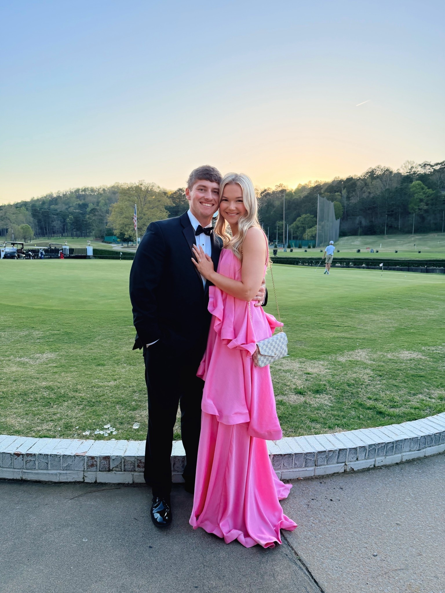 Spring - summer wedding guest dress! Rented from Elliatt from nuuly but linked similar! 🩷



#LTKBeauty #LTKootd #LTKWedding