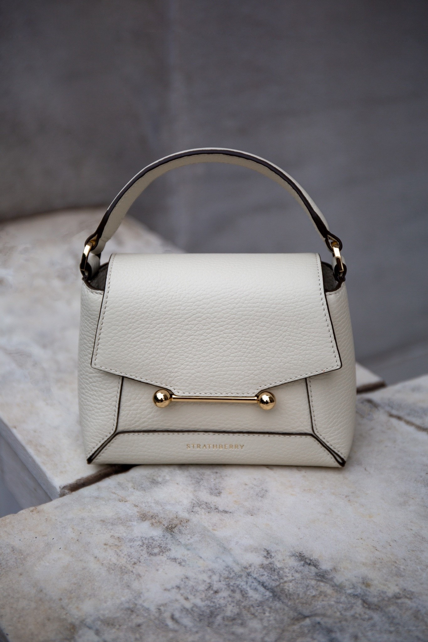 Chicest bag for summer, the mosaic nano by Strathberry in Vanilla 🤍😍✨ #whitebag #chicbag #leatherbag #strathberry #ltkitbag



#LTKOver40 #LTKStyleTip #LTKItBag