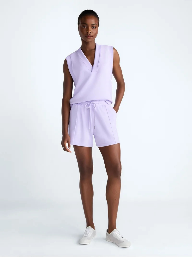 Scoop Women's and Women's Plus Scubaknit Seamed Shorts, 4.5'' Inseam, Sizes XS-4X | Walmart (US)