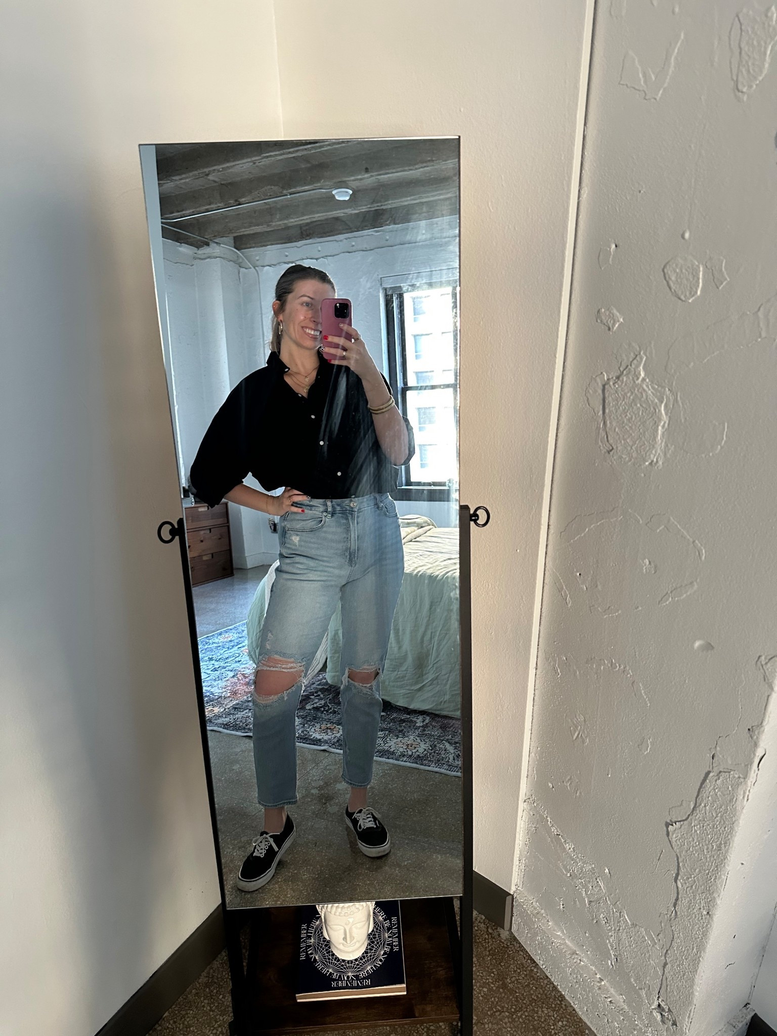 Classic oversized button down look! Comfortable, casual, and clean! 

#LTKStyleTip #LTKWorkwear #LTKFindsUnder100