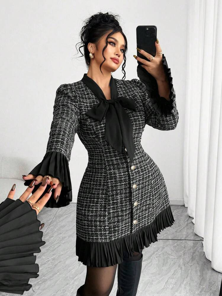 SHEIN PETITE CURVE Plus Size Women's Thick Bib Pants Jumpsuit, Tweed Plaid Texture Thick Fabric Patchwork Slimming Elegant Petite Dress, Suitable For Back To School, Graduation, Valentine's Day, Music Festival, Mother's Day, Halloween, Thanksgiving, Easter, National Day, Gala, Date Party, Wedding Season, Outdoor Activities | SHEIN