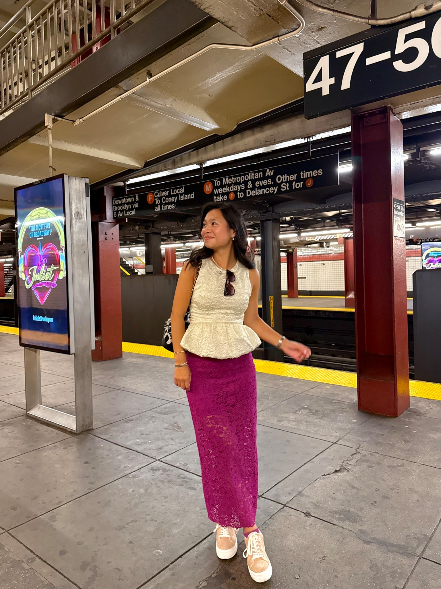 Subway outfit 🌆

#LTKSeasonal #LTKFindsUnder50 #LTKStyleTip