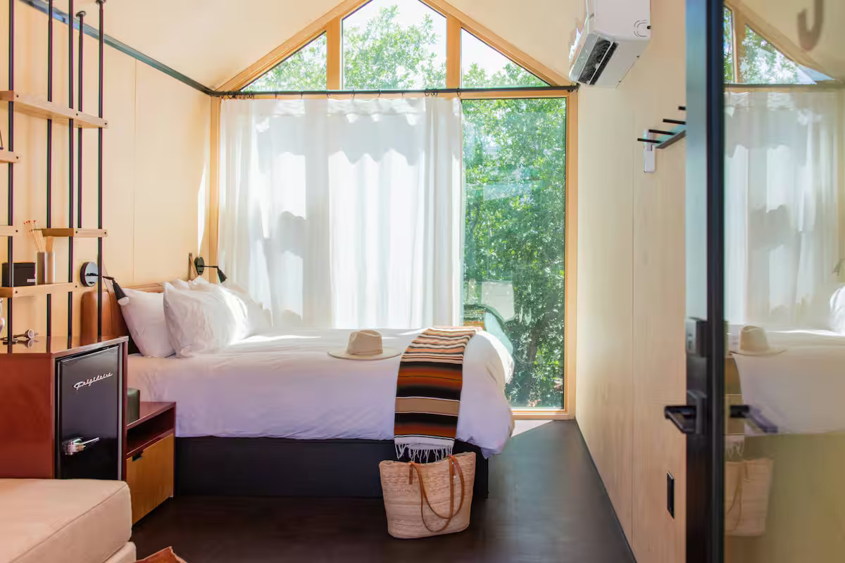 Modernized Vintage Airstream with Upscale Resort Amenities | Expedia (US)