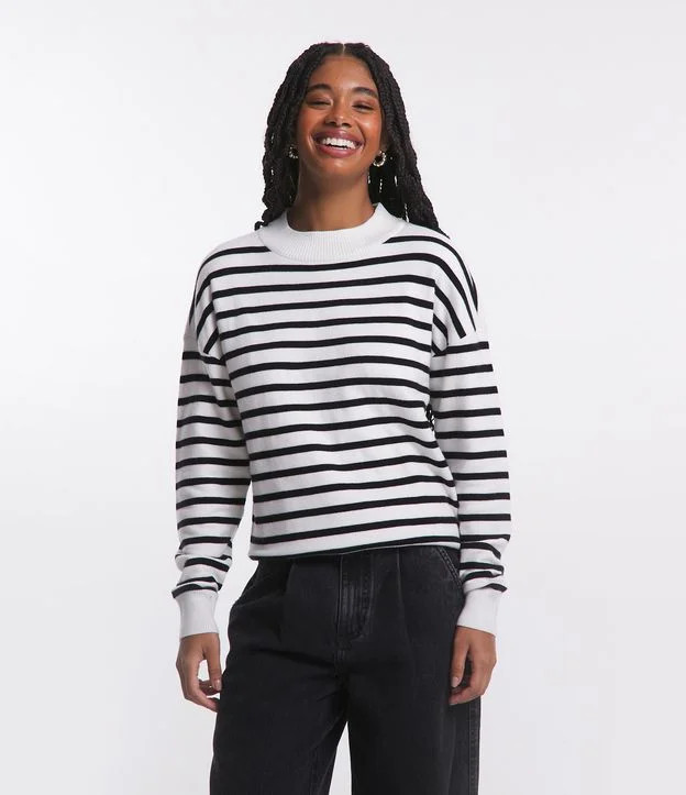 Suéter Regular em Tricô Listrado Branco | Renner (BR)