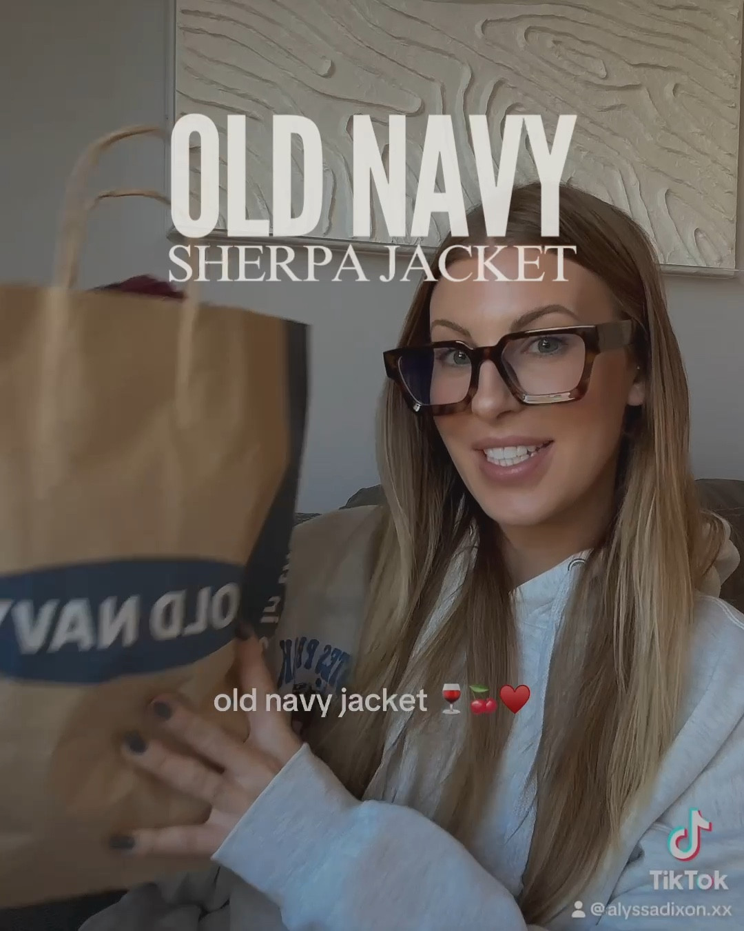 BEST JACKET EVER! I got a size small & it fits perfect.

#LTKFindsUnder50