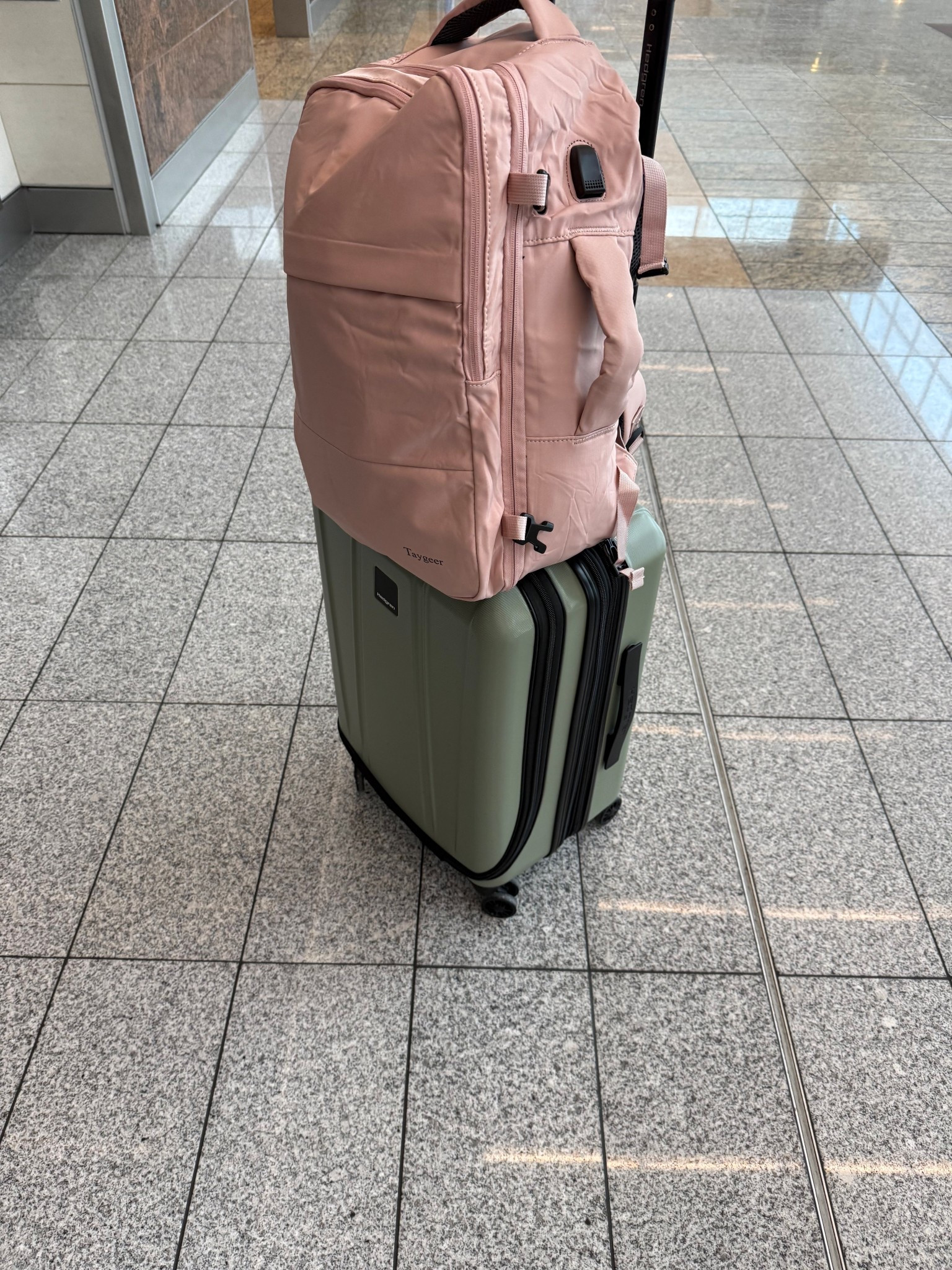 My favorite travel bags #travel #travelfinds

#LTKTravel #LTKFamily #LTKItBag