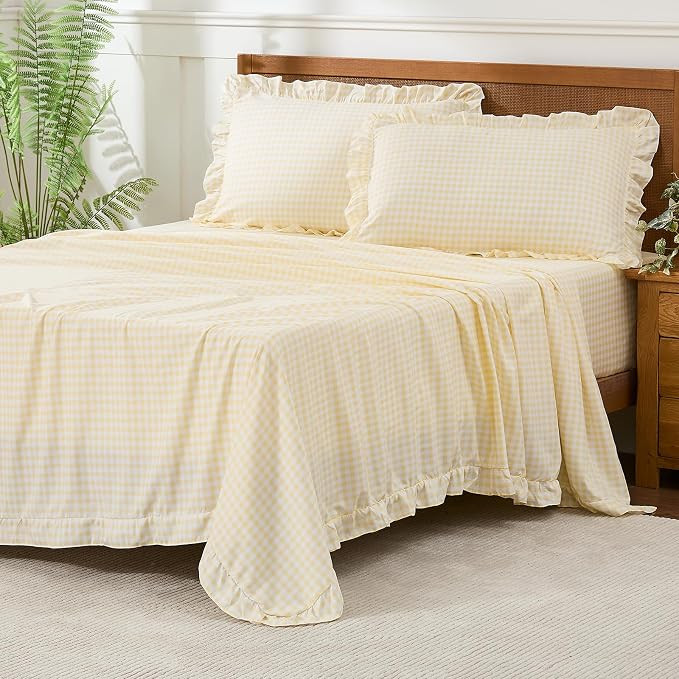 Gingham Queen Sheet Set, Lightweight Super Soft Brushed Microfiber Plaid Bed Sheets with 16" Deep... | Amazon (US)