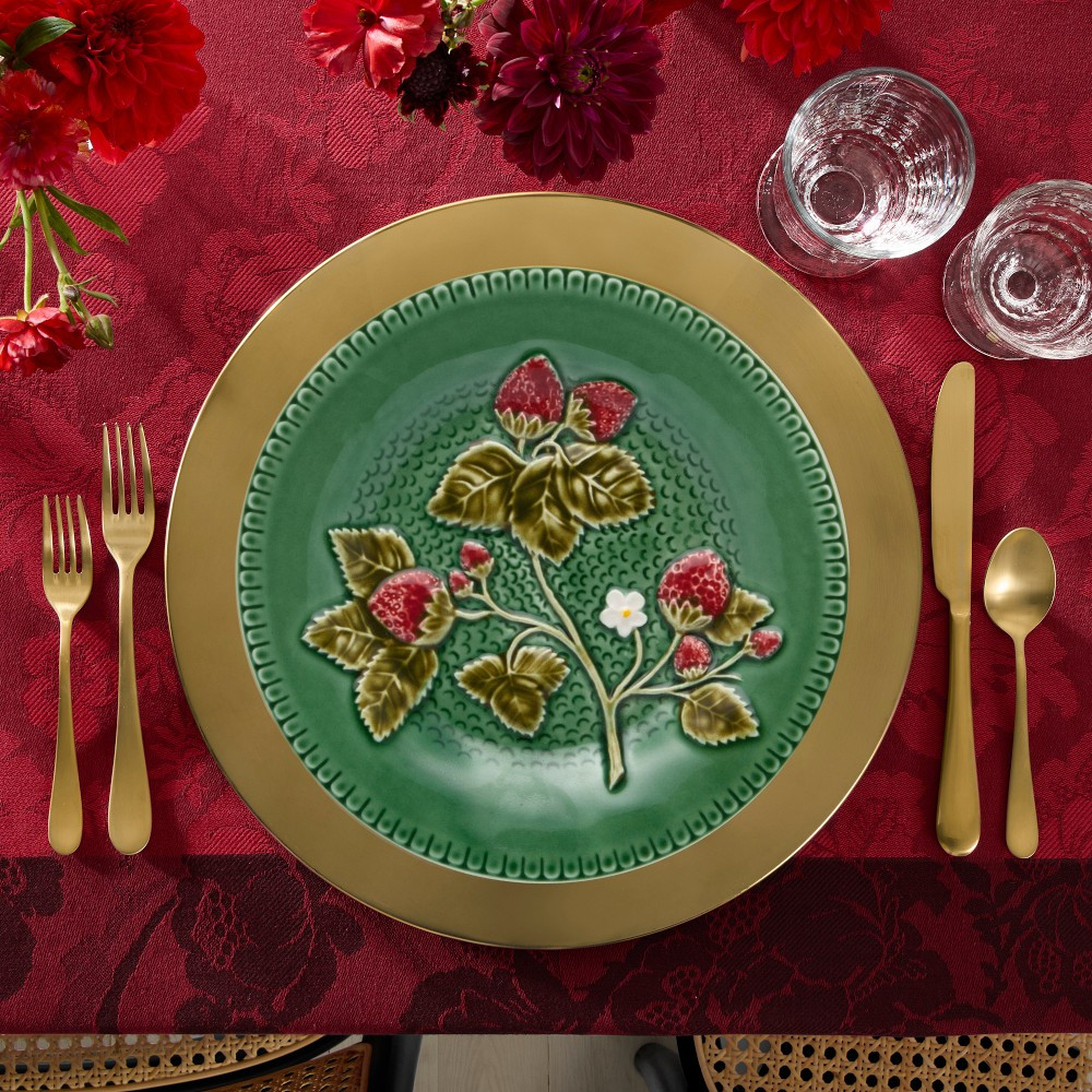 Bordallo Pinheiro Strawberries Fruit Plate | Williams-Sonoma