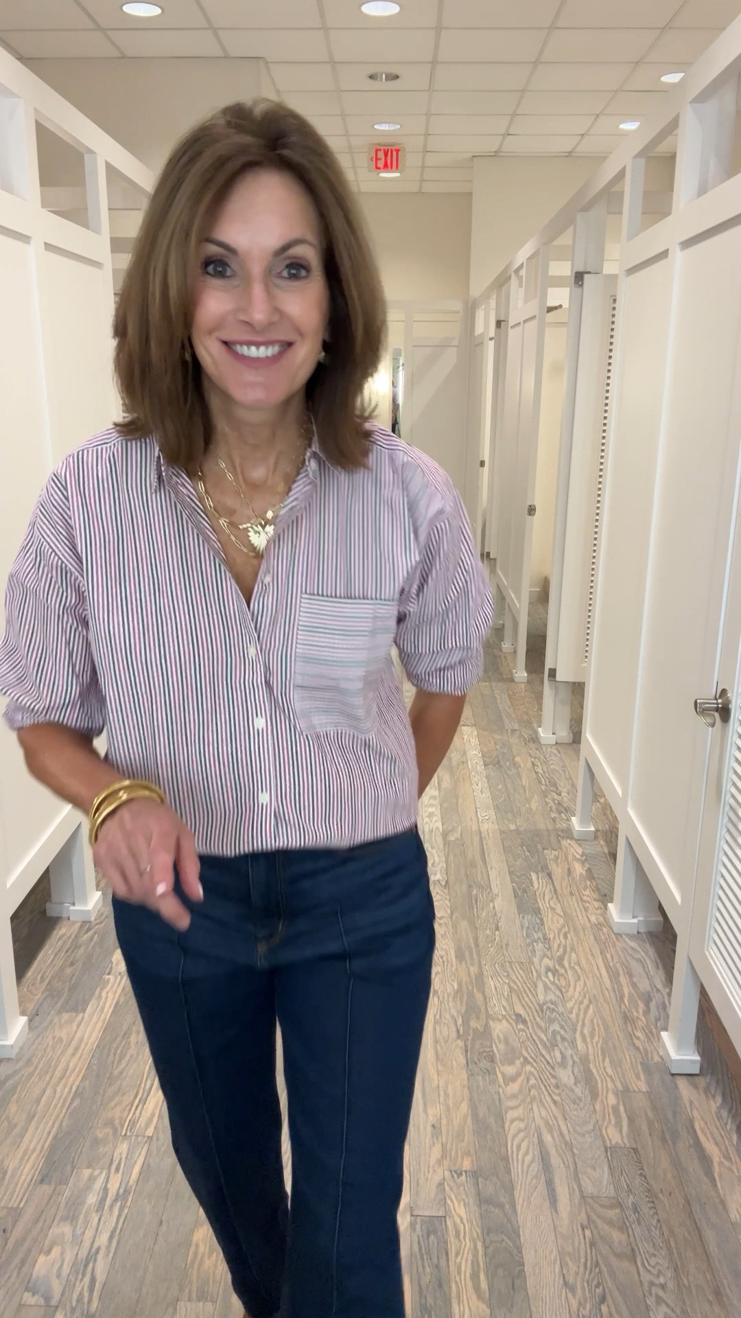 Fall style 

Striped shirt - M
Jeans - 29/8 ( run a little big)

Loafer discount - Annie30

Chainlink necklace and bracelet discount - anniek20

Weekend style
Casual workwear style


#LTKVideo #LTKFindsUnder100 #LTKStyleTip
