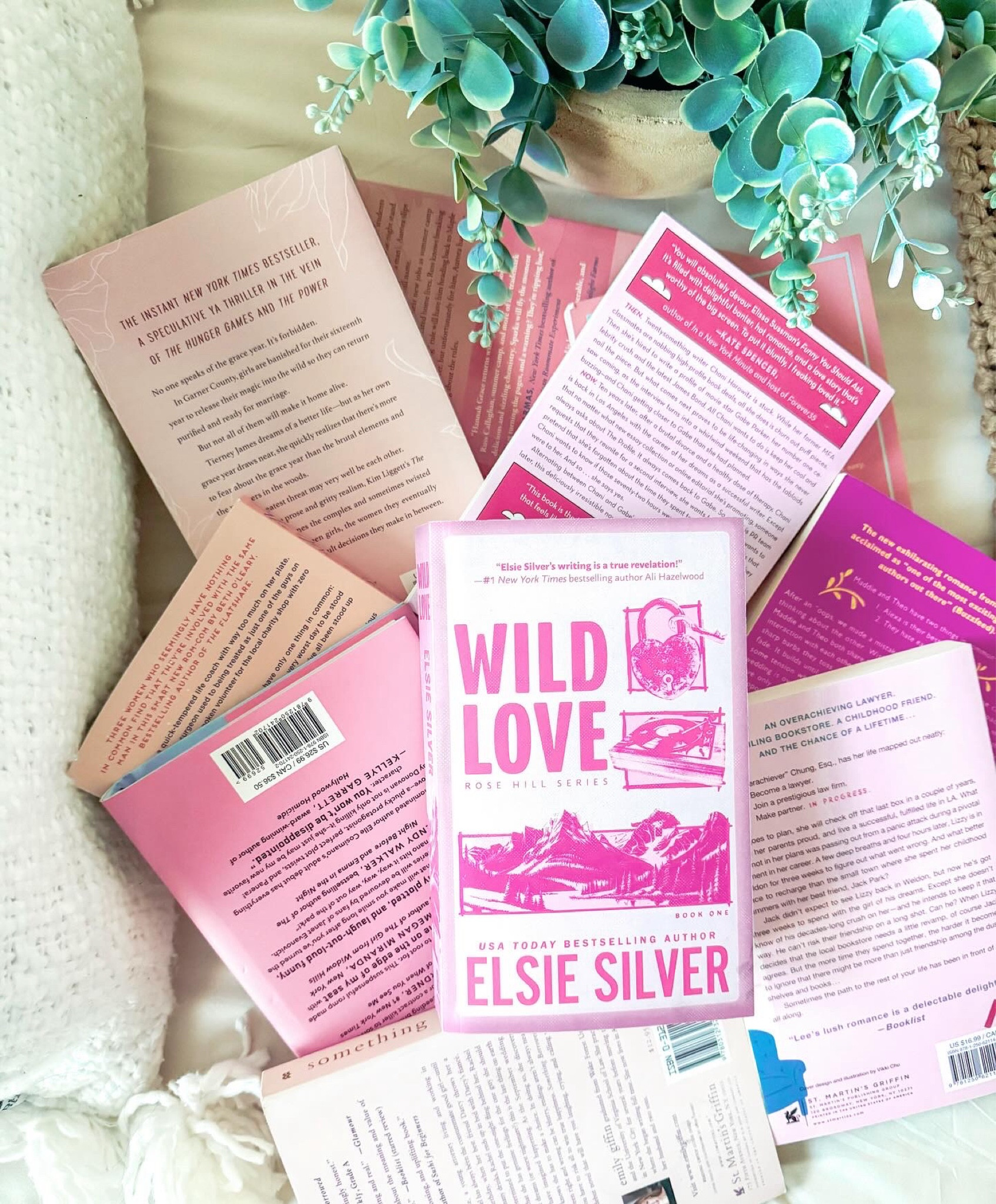 I love anything Elsie Silver and Wild Love is the first in her new series!

#LTKGiftGuide