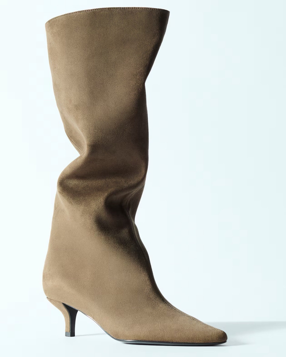 Tan faux suede knee high boots

#LTKSeasonal