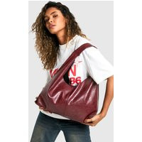 boohoo Women's Distressed Leather Slouchy Tote Bag in Burgundy | boohoo (US & Canada)
