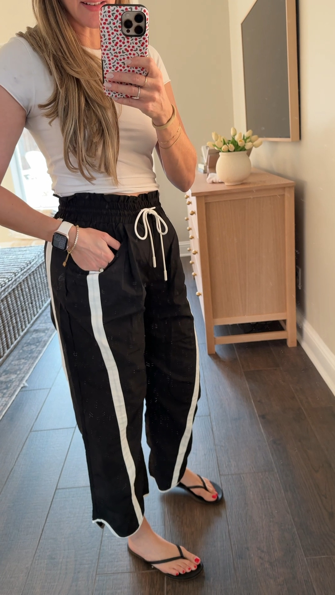 Been loving these windbreaker pants! Wearing a size small 

#LTKSaleAlert #LTKStyleTip #LTKFindsUnder50