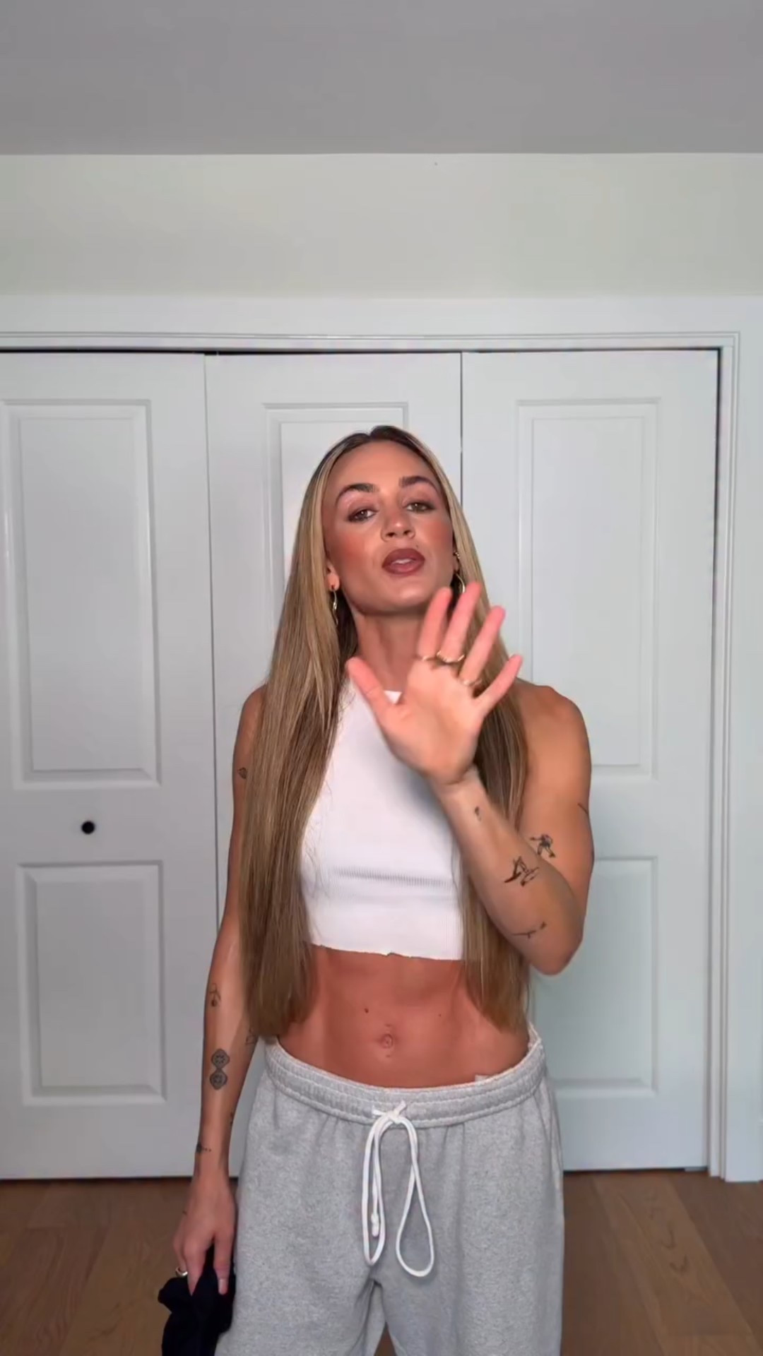 Styling Intimissimi’s Boat Neck Top 3 ways!
Easy, fall outfits, Black Top, Styling Video

#LTKShoeCrush #LTKWorkwear #LTKStyleTip