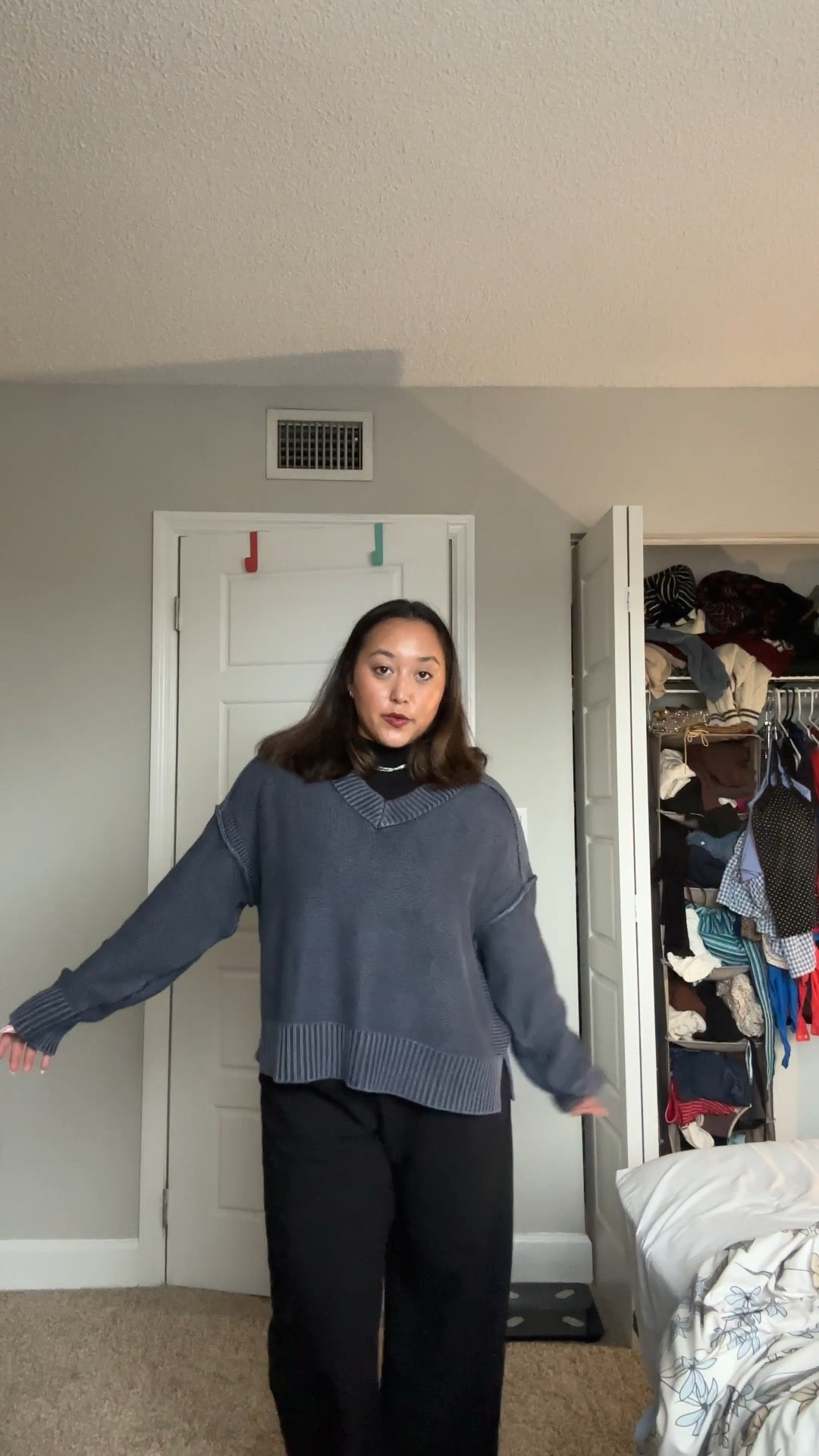 OOTD for work featuring my oversized sweater from American Eagle  

#LTKootd #LTKgrwm #LTKdayinmylife