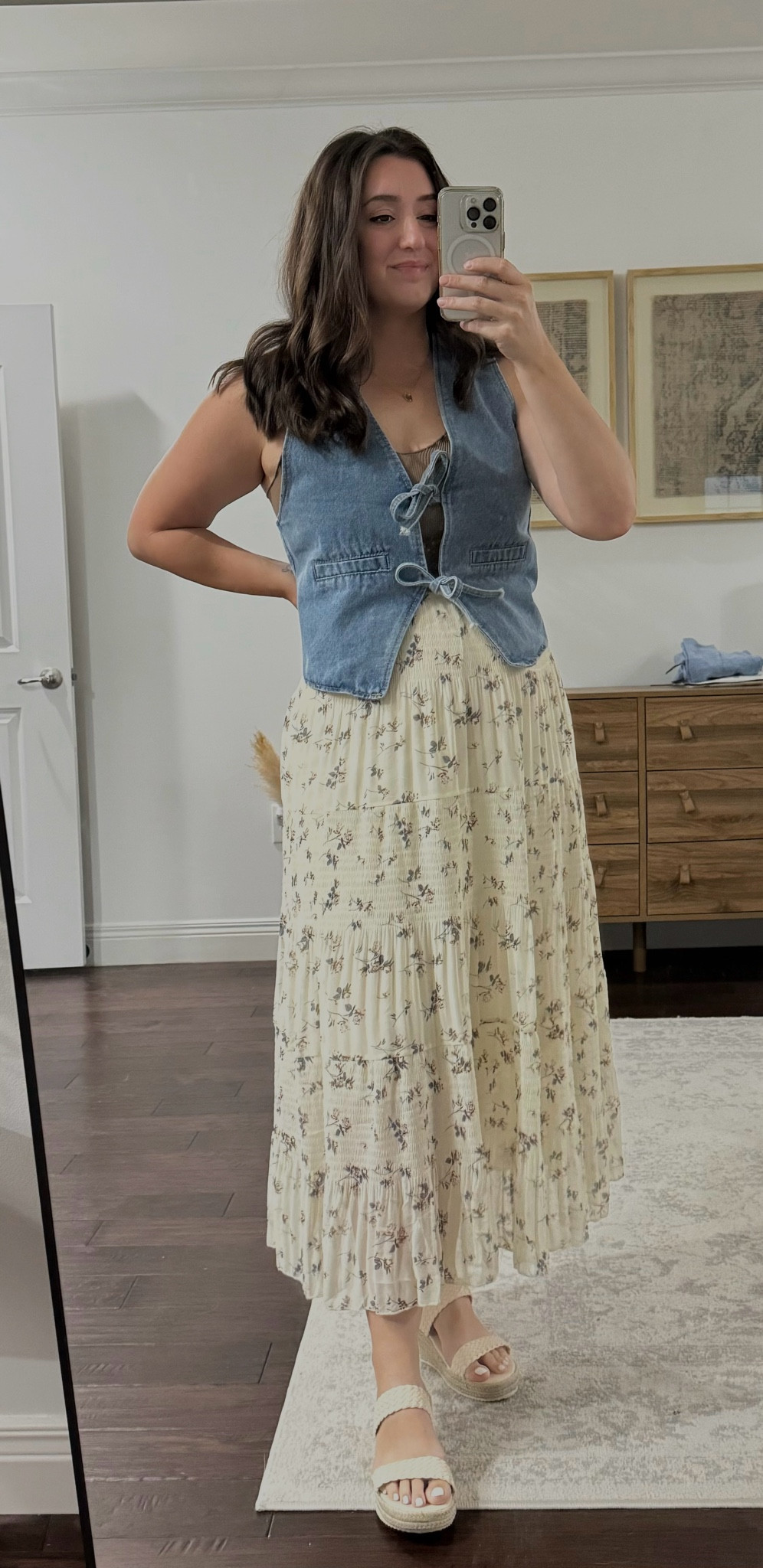 Amazon skirt and vest 🤩

#LTKFallSale #LTKMidsize #LTKSeasonal