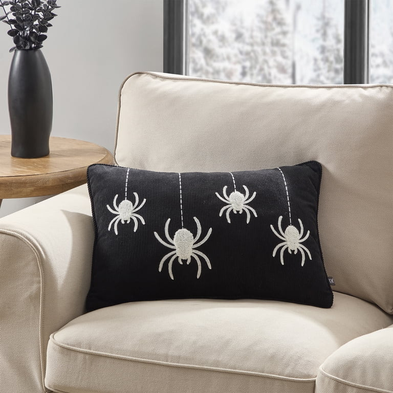 My Texas House Halloween Hanging Spiders Oblong Decorative Pillow, Black and Ivory, 14" x 20" | Walmart (US)