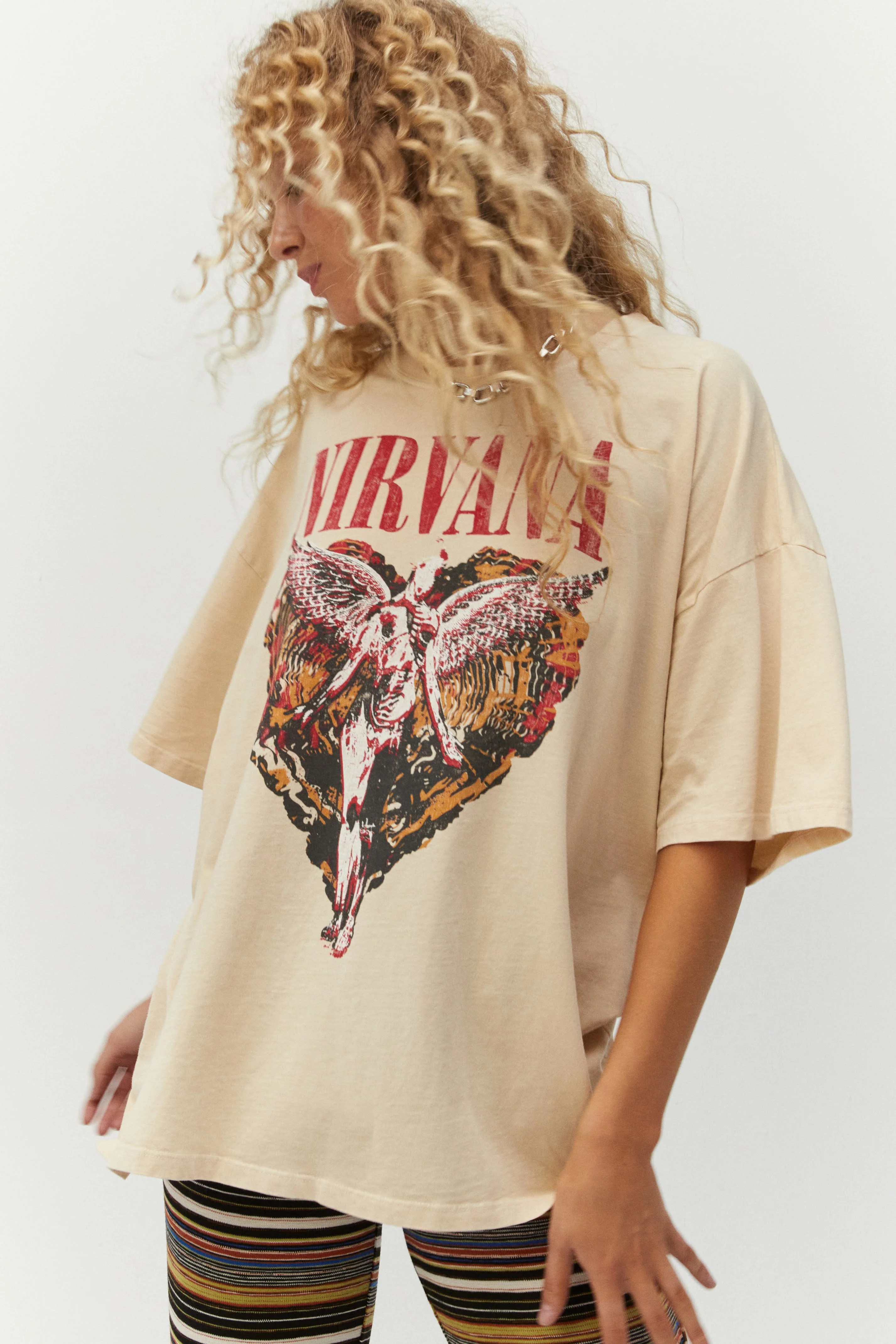 Nirvana Trippy Heart OS Tee In Sand | Daydreamer