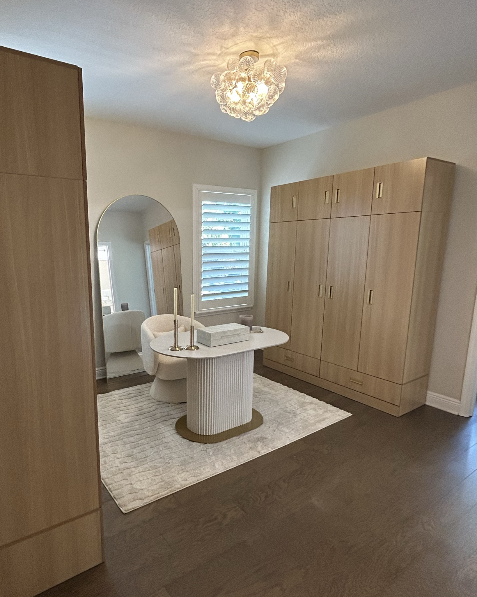 Home office/ wardrobe space was a huge success 
#minihomemakeover 
#homeoffice #officedesign #builtin #closet #wardrobe #dressingroom #homedressingroom 

#LTKHome