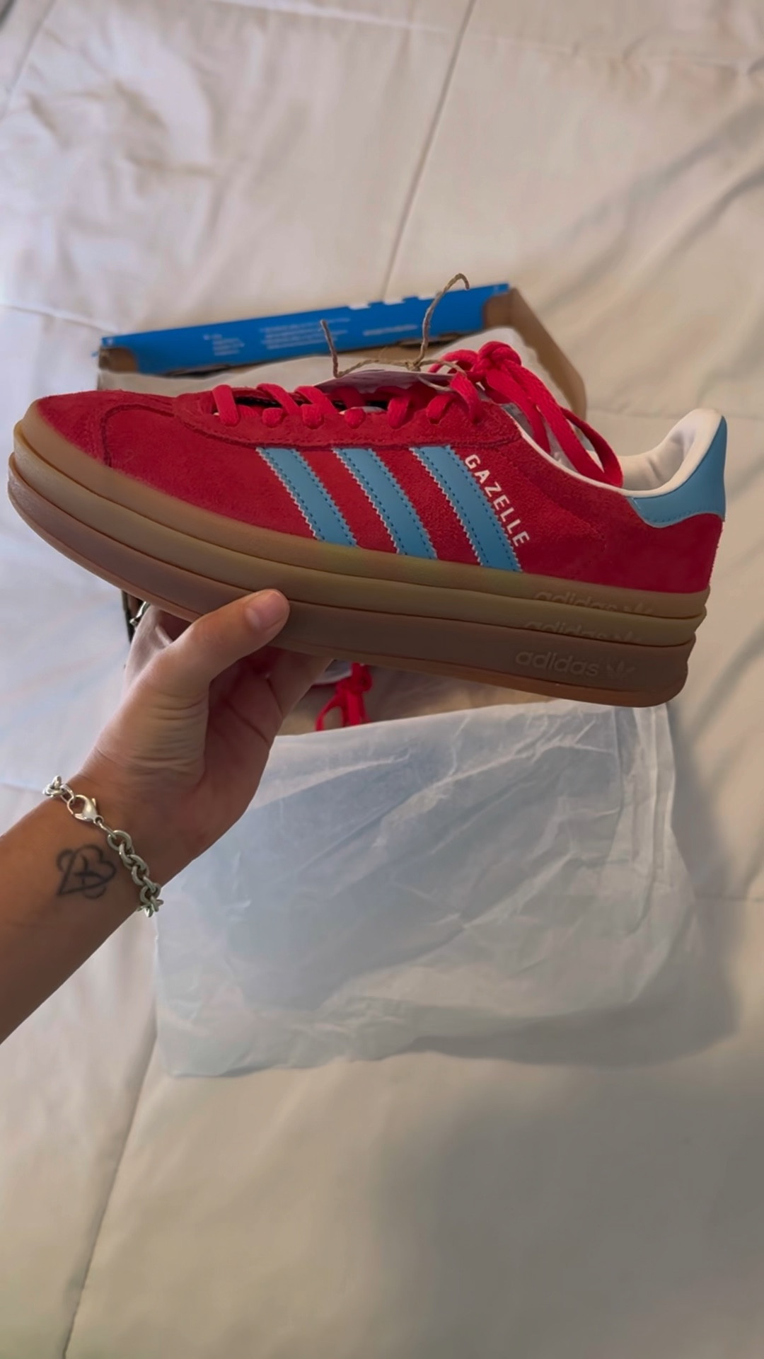 MY SUMMER SHOE 🍒🩵

#LTKSeasonal #LTKBacktoSchool #LTKActive