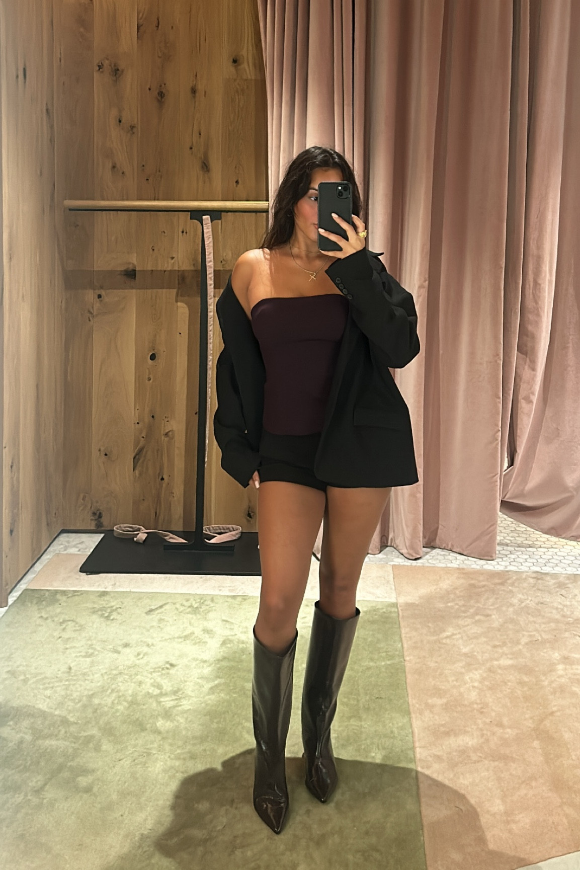 aritzia outfits 

#LTKHoliday #LTKWorkwear #LTKStyleTip