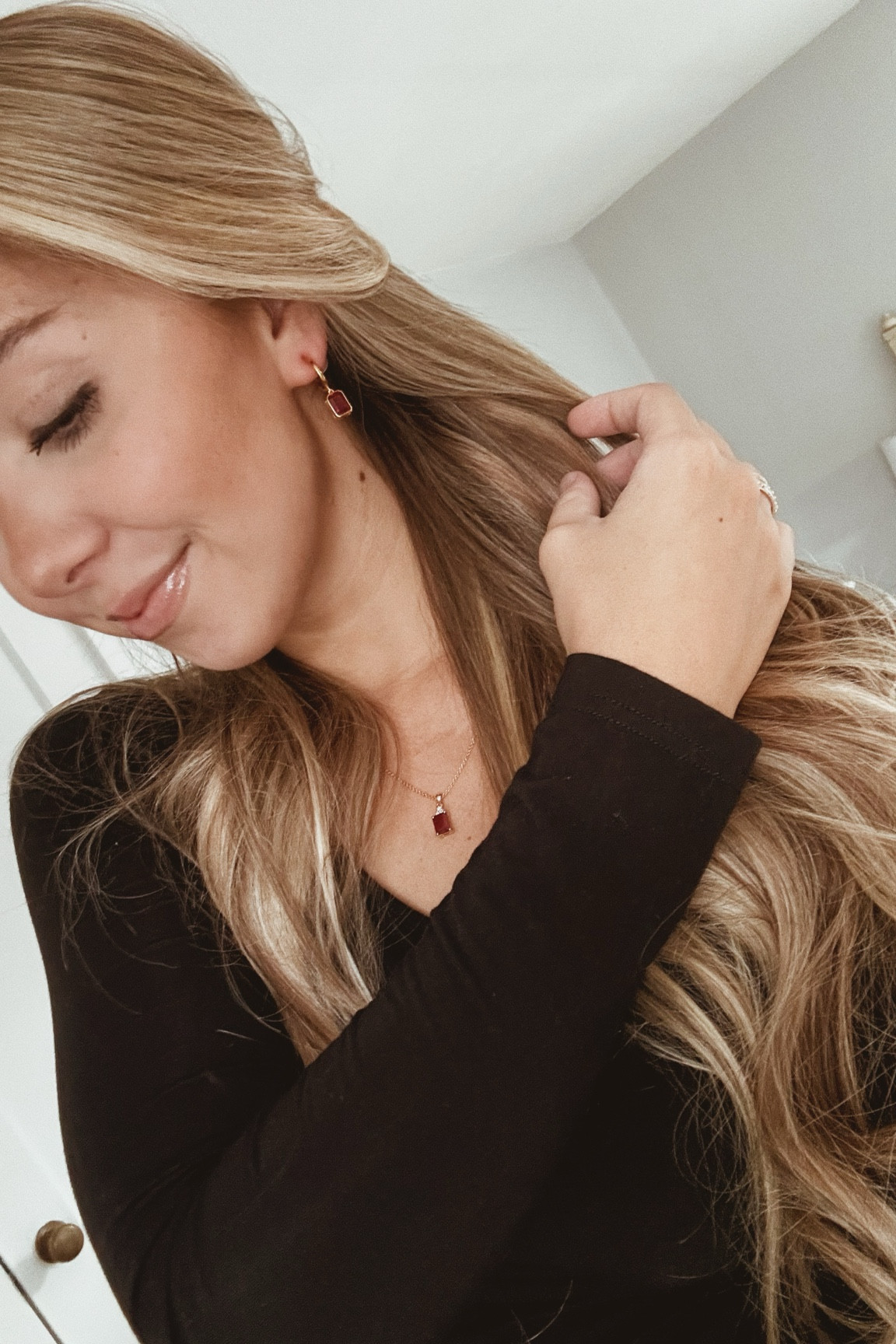 treat someone special this holiday season to some fine jewelry by Angara✨

#LTKGiftGuide #LTKCyberWeek #LTKHoliday