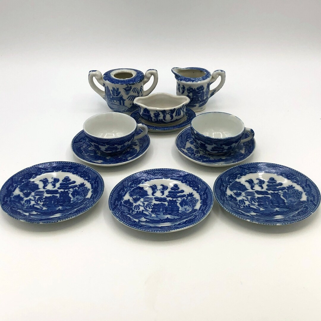 Vintage Child’s Miniature Set of Blue Willow Dinner Dish Tea Set~Marked Japan and Occupied Japa... | Etsy (US)