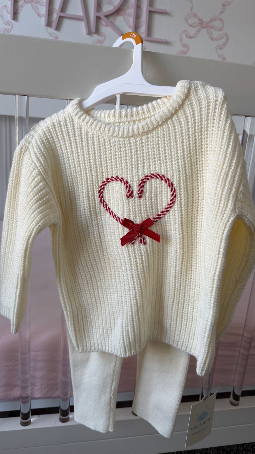 Cutest holiday baby girl outfit from Target! 

Baby girl Christmas outfit, baby girl holiday outfit, candy cane sweater, candy cane outfit 

#LTKHoliday #LTKKids #LTKSeasonal