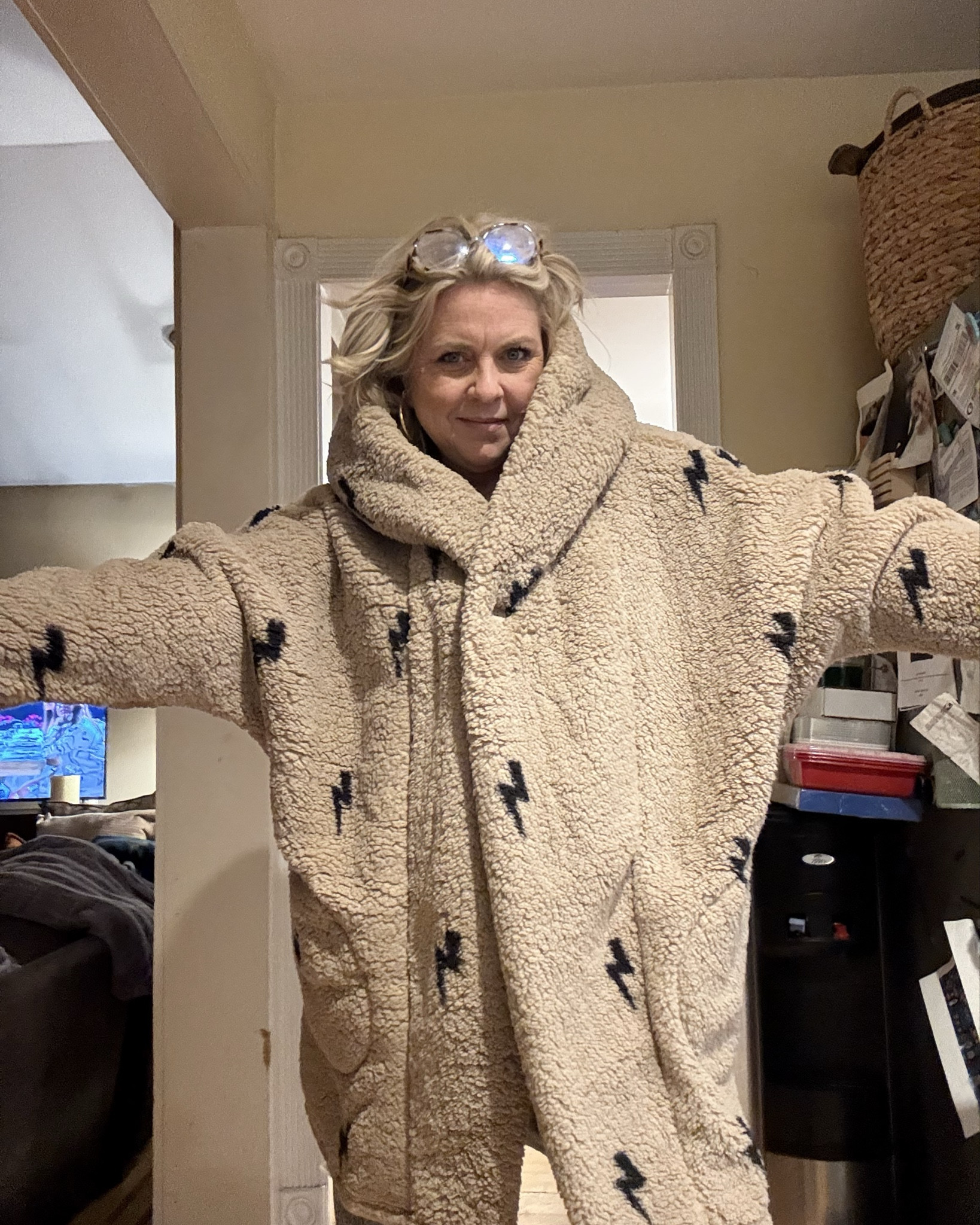 never taking this off 

#LTKMidsize #LTKSeasonal #LTKPlusSize