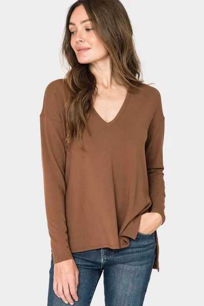 Long Sleeve V-Neck Essential Sweater Knit Top | Gibson