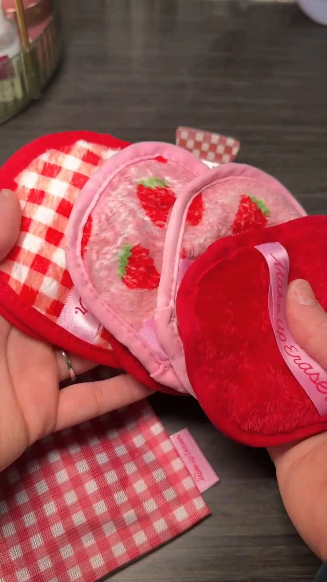 💄 Reusable makeup remover towels that are gentle and cost-saving

 

 #LTKgrwm #LTKselfcare #LTKBeauty