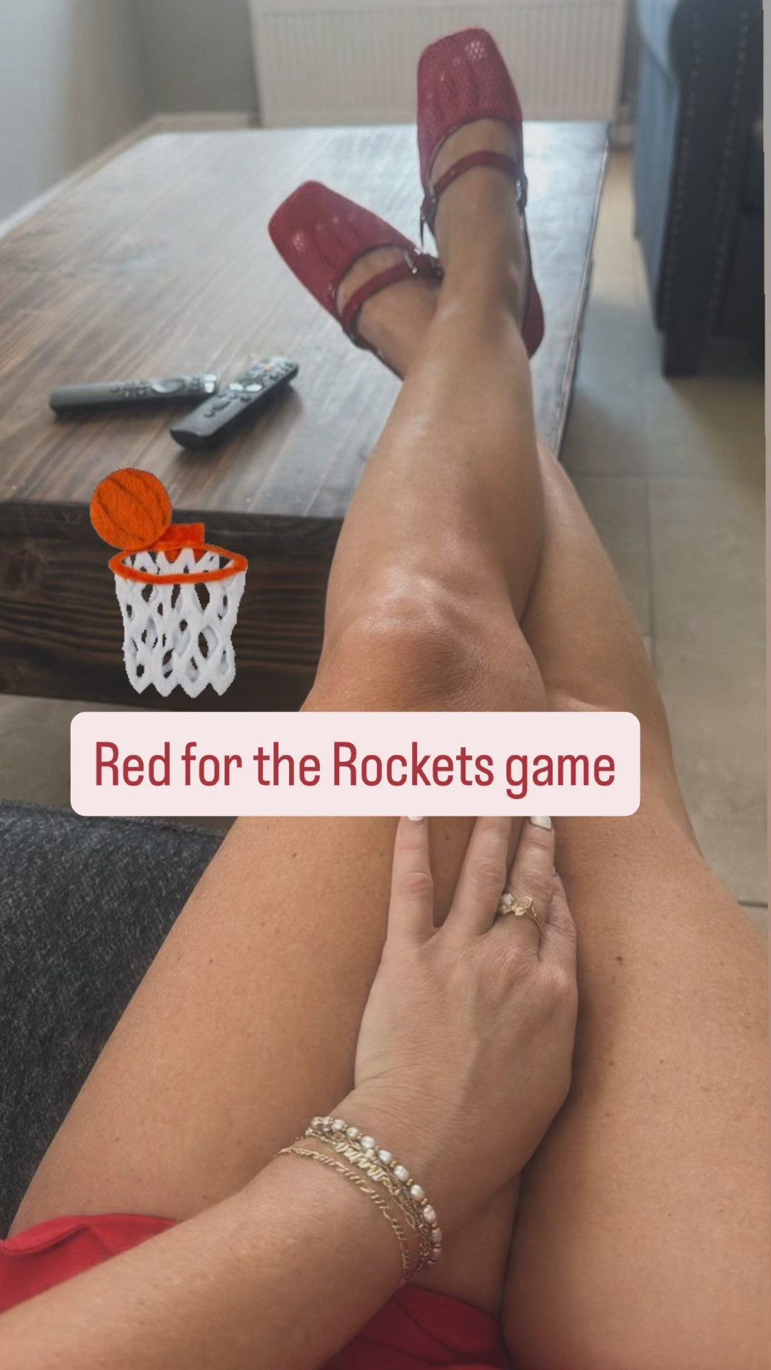 Shop my red shoes 

#LTKootd