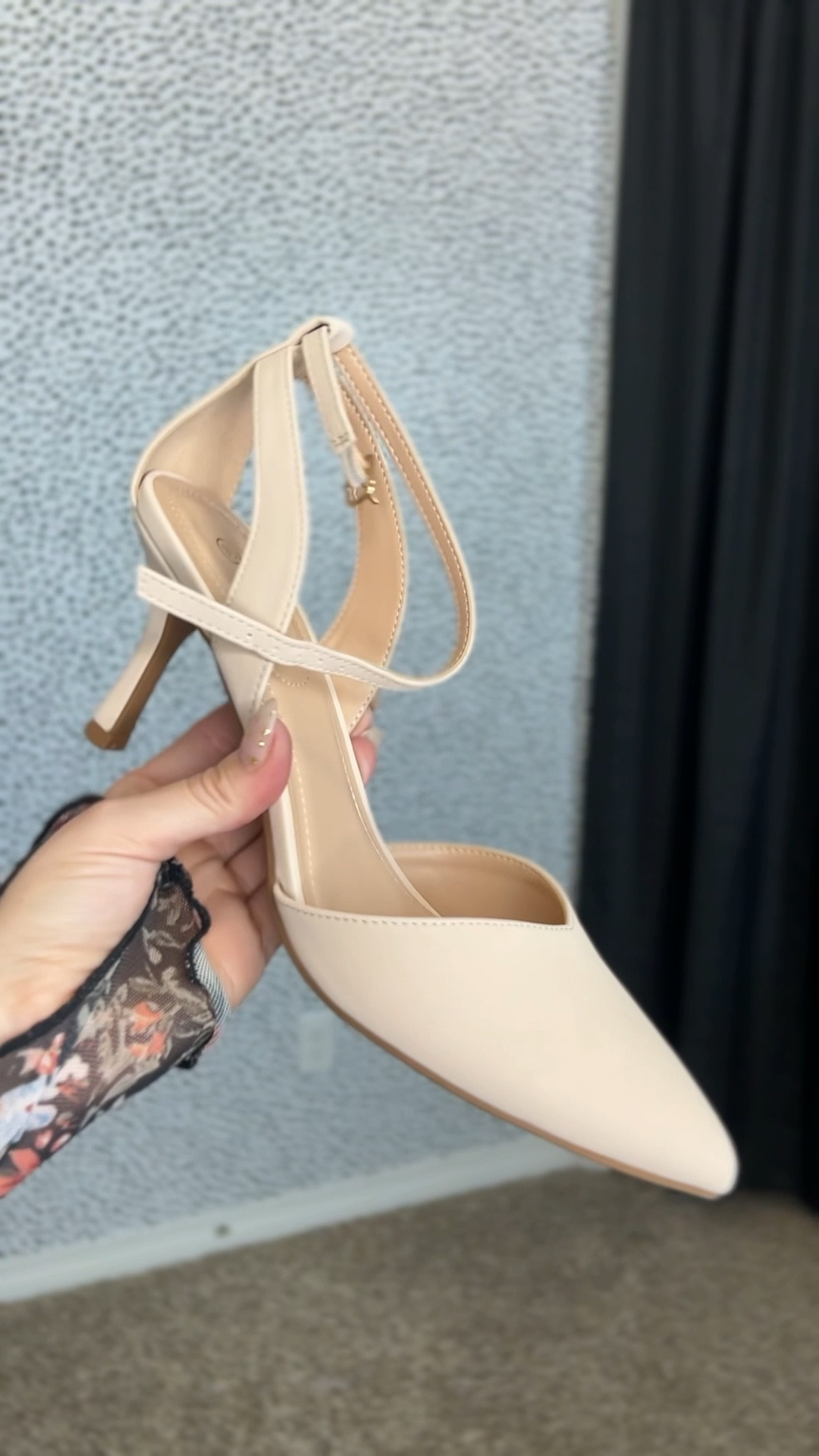 Off white/beige closed-toe kitten heel with strap. Super comfortable and so cute! True to size.

#LTKMidsize #LTKFindsUnder50 #LTKShoeCrush
